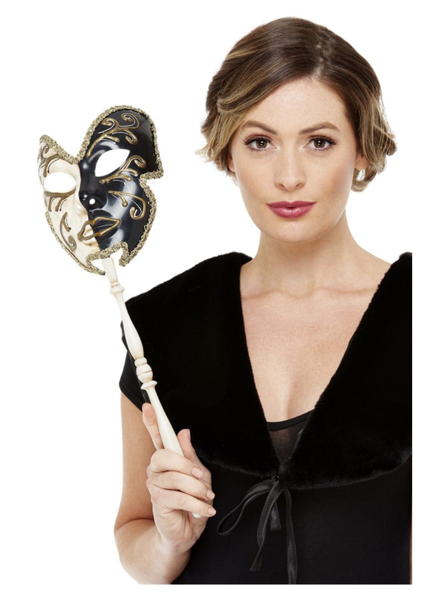 Schwarz-cremefarbene venezianische Maske mit Handstab – Kostümzubehör